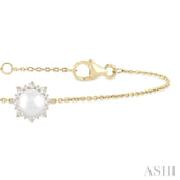 6 MM Round Shape Cultured Pearl and 1/10 ctw Petite Round Cut Diamond Halo Bracelet in 10K Yellow Gold